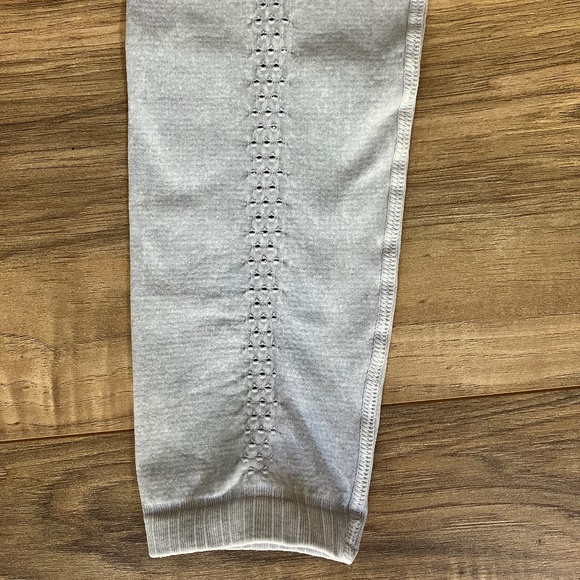 NWOT - FP Movement Good Karma Leggings XS/S - Picture 6 of 9